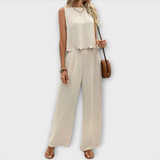 Valeria – Waistcoat with Blossom‑Edge & Long Trousers