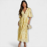 Elegant Dress with Delicate Details