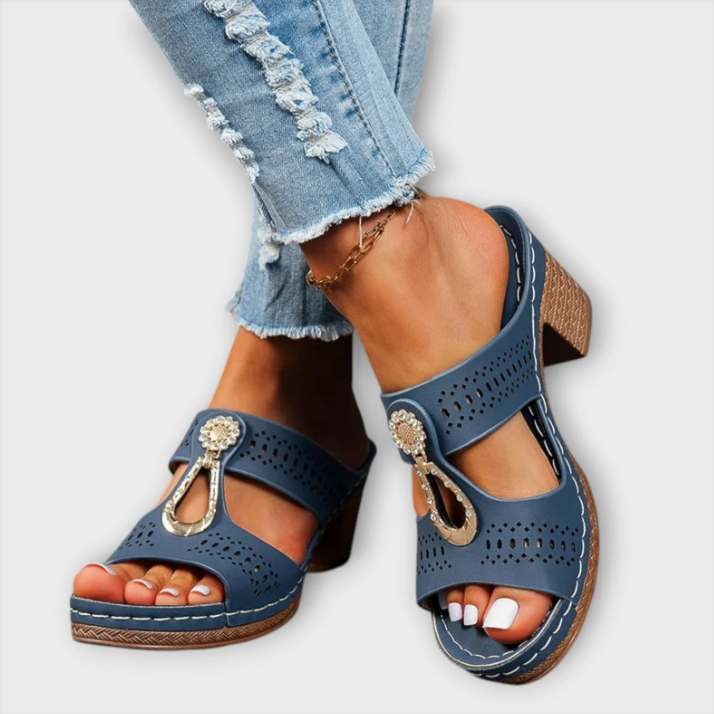 Maria – Stylish and Comfortable Orthopaedic Sandals