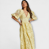 Elegant Dress with Delicate Details
