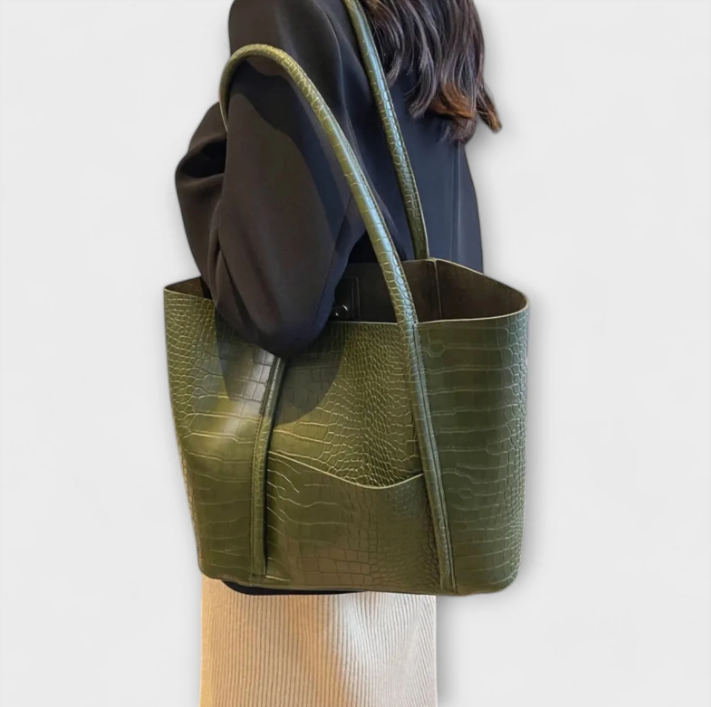 Diana – Vintage Crossbody Bag