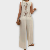 Valeria – Waistcoat with Blossom‑Edge & Long Trousers