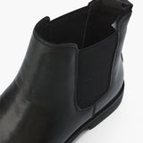 Old Money Chelsea Boots