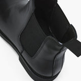 Old Money Chelsea Boots